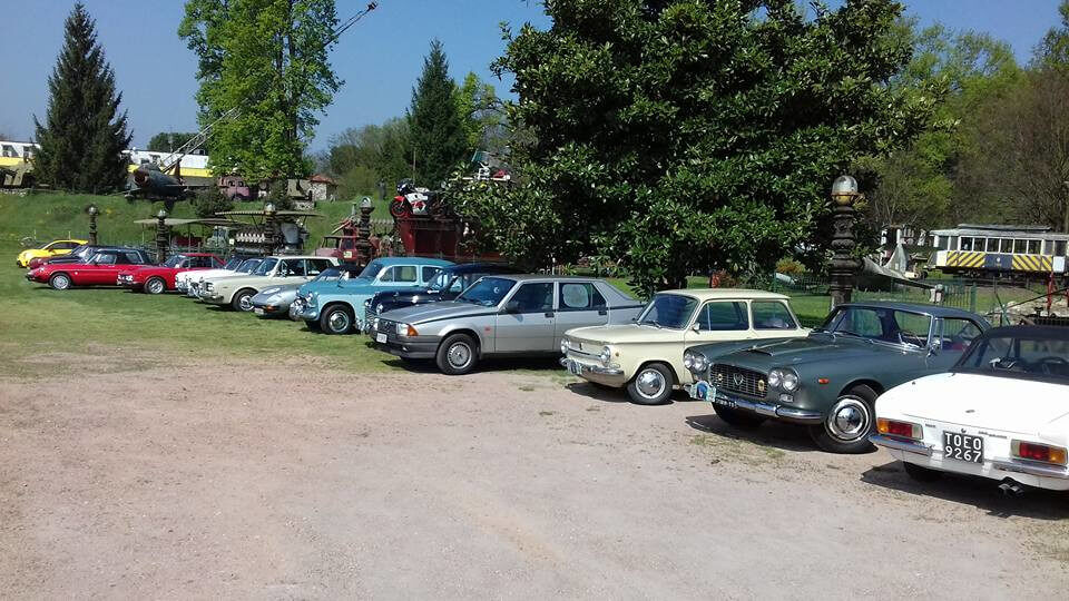 Cars and Motorbikes - Gottard Park